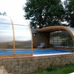 SWIMMING POOL SHED WITH SLIDING TECHNOLOGY